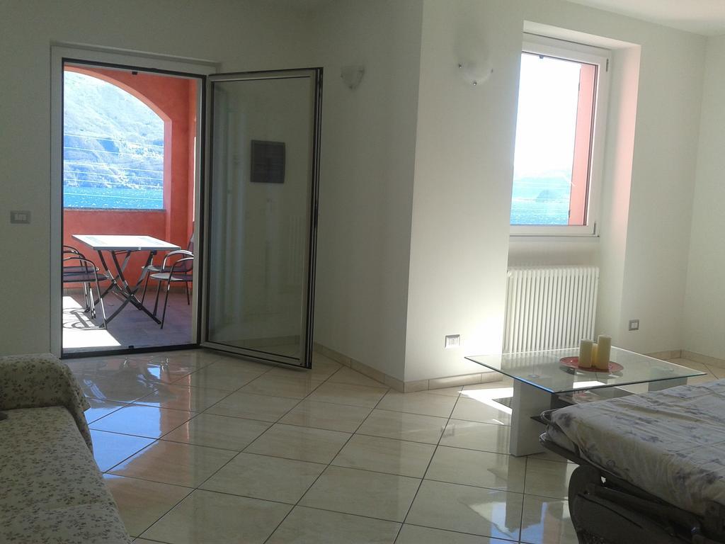 Casa Azalea Βίλα San Siro  Δωμάτιο φωτογραφία